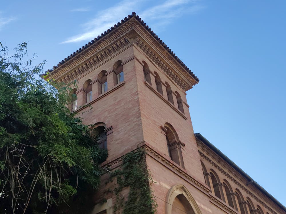 esquina del palacio sevillano - fotografía 4