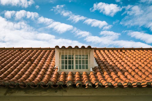 Foto stok gratis atap, bangunan, dinding