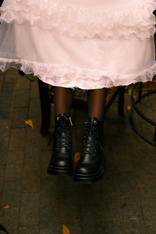 Darmowe zdjęcie z galerii z buty, fotografia mody, kobieta
