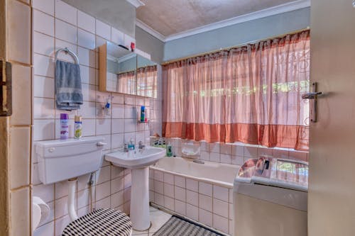 Kostenloses Stock Foto zu badewanne, badezimmer, innere