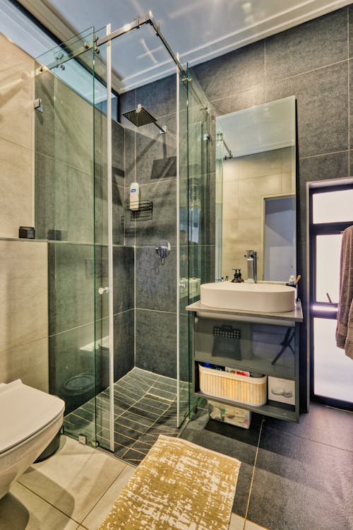 Бесплатное стоковое фото с Ванная комната, вертикальный выстрел, дизайн интерьера