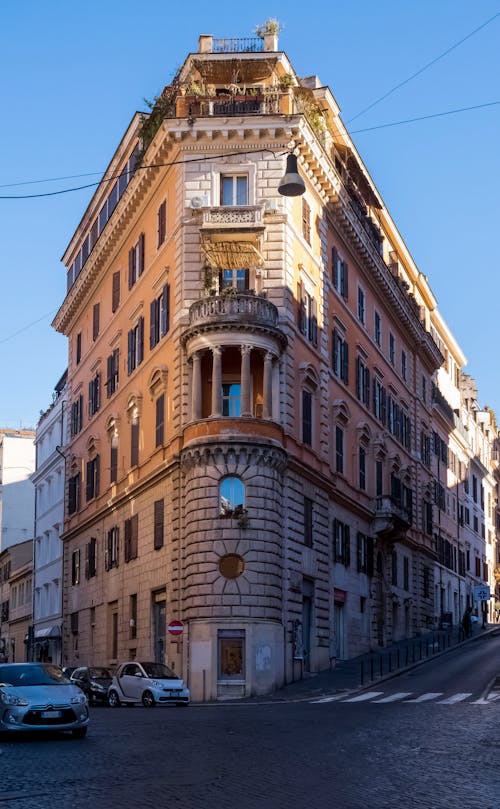 Corner Tenement in Old Town