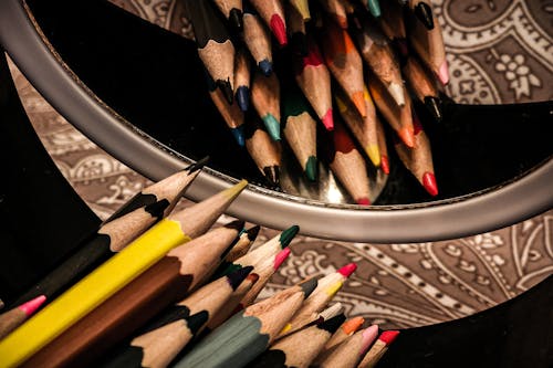 Gratis lagerfoto af blyanter, farve, farveblyanter