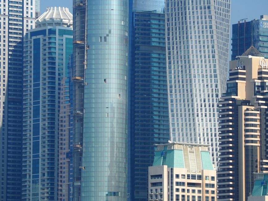 full|modern city skyscraper