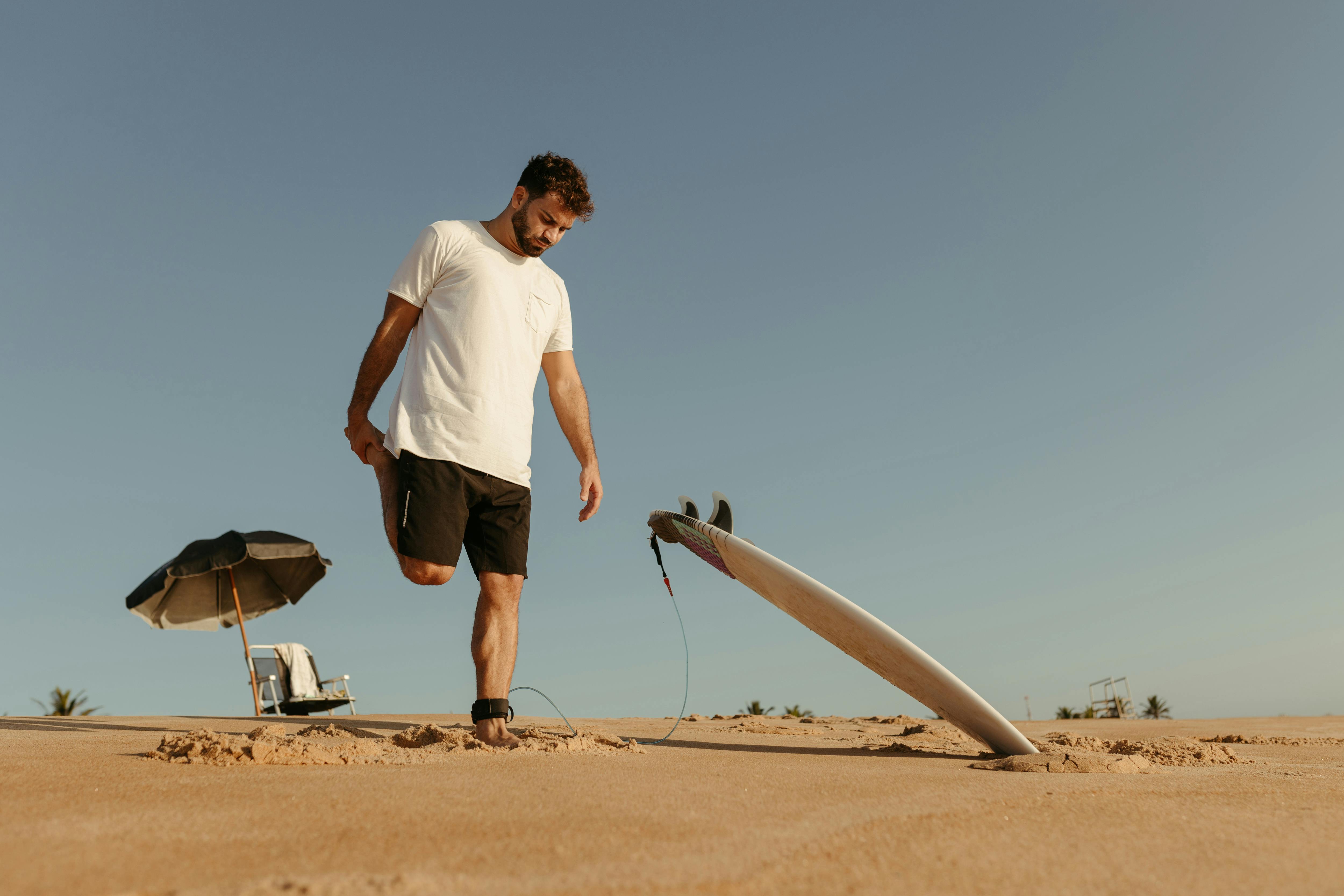 Injury prevention and recovery: When to use hot or cold compresses in an active lifestyle — Photo by Jonathan Borba on Pexels