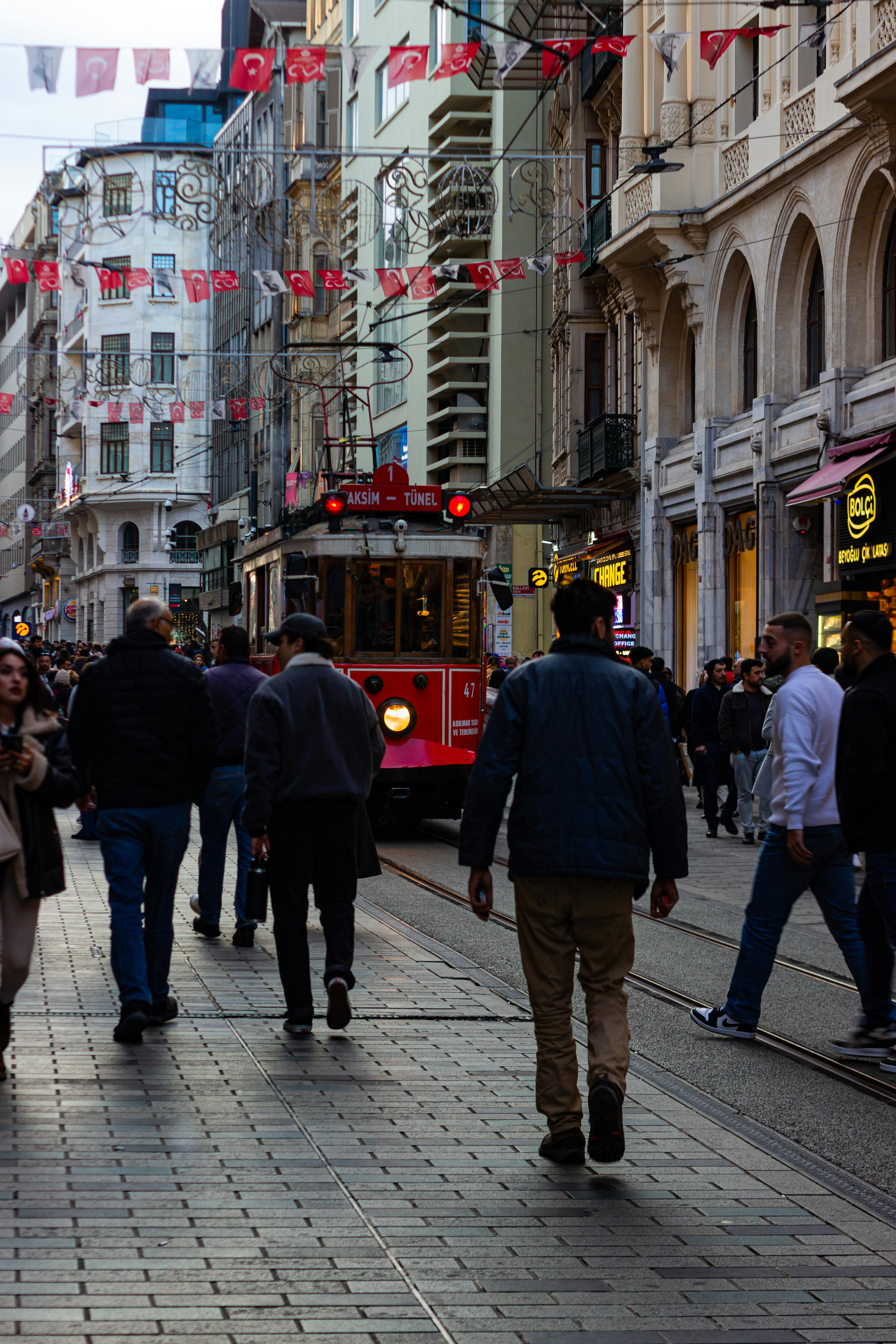 How to Avoid Guest Post Scams and Protect Your Online Reputation 3 How to Spot Red Flags in Guest Blogging Opportunities: A 2025 Checklist