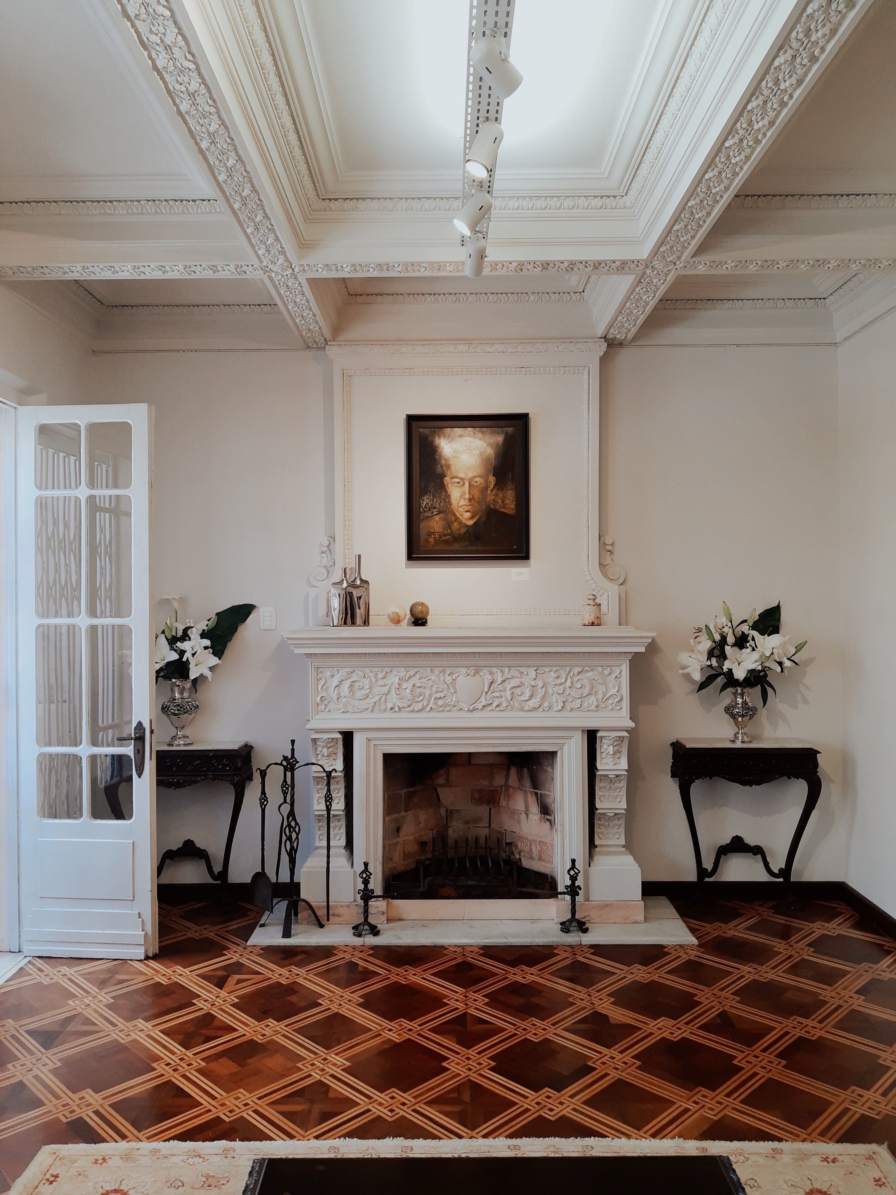 Room in Palace · Free Stock Photo