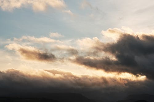 akşam, arkadan aydınlatılmış, bulutlar içeren Ücretsiz stok fotoğraf