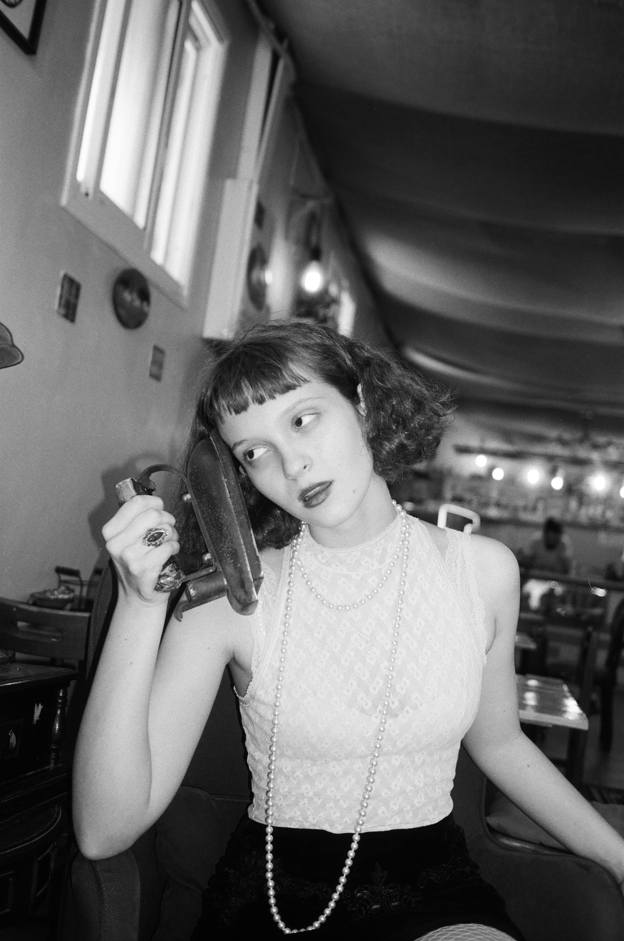 무쇠팔 캐릭터 디자인의 특징