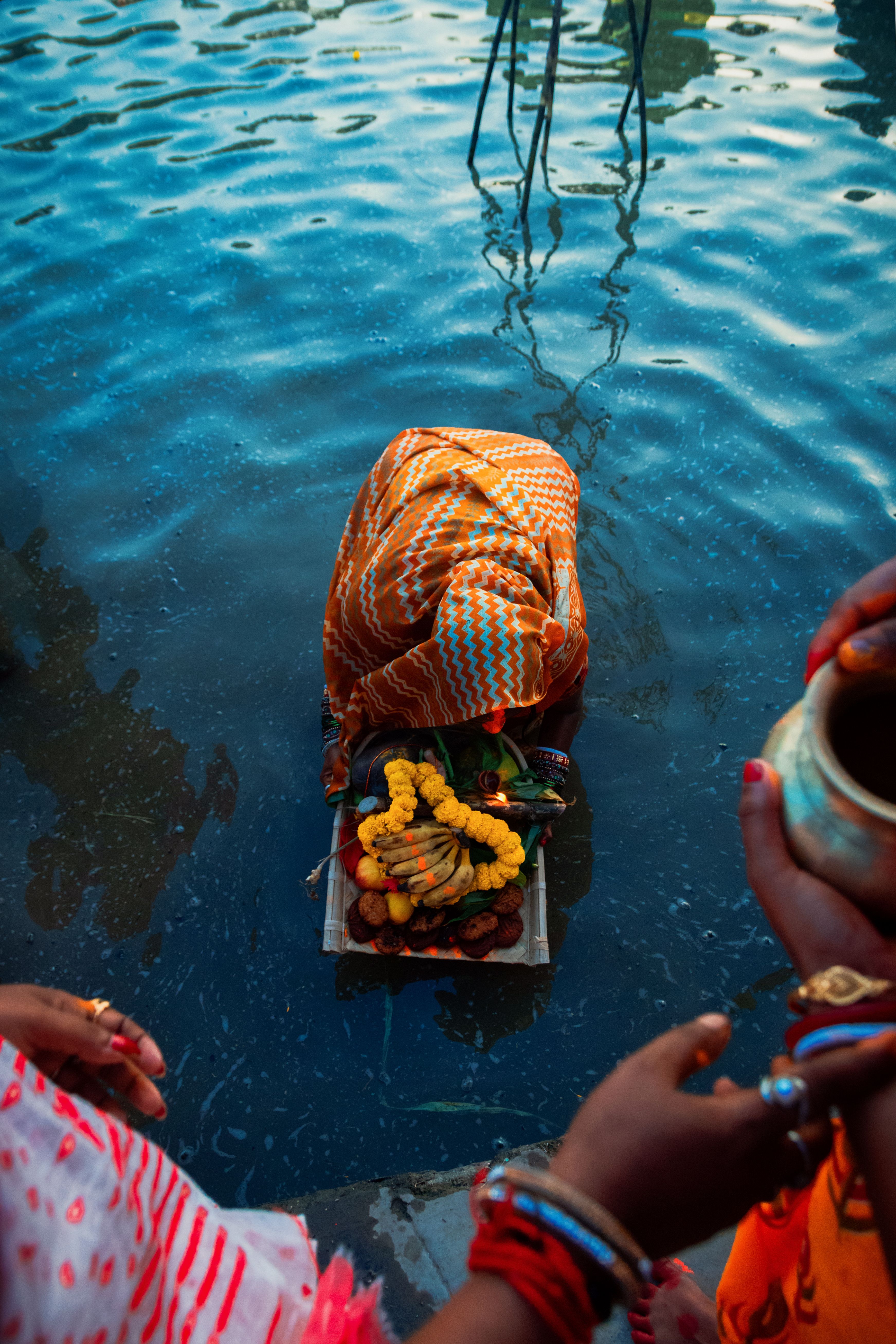 Chhath Puja Vidhi Sunrise Sunset Surya Worship