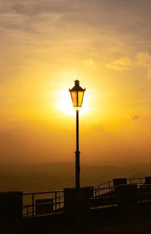 Foto profissional grátis de montanhas, natureza bela, pôr do sol