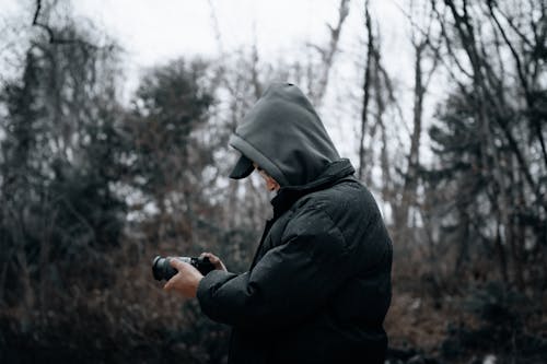 Fotobanka s bezplatnými fotkami na tému bočný pohľad, bunda, fotenie