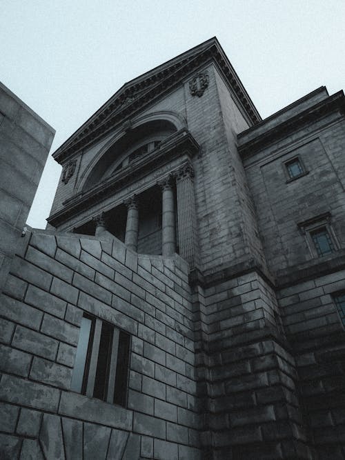 Бесплатное стоковое фото с базилика, вертикальный выстрел, достопримечательность