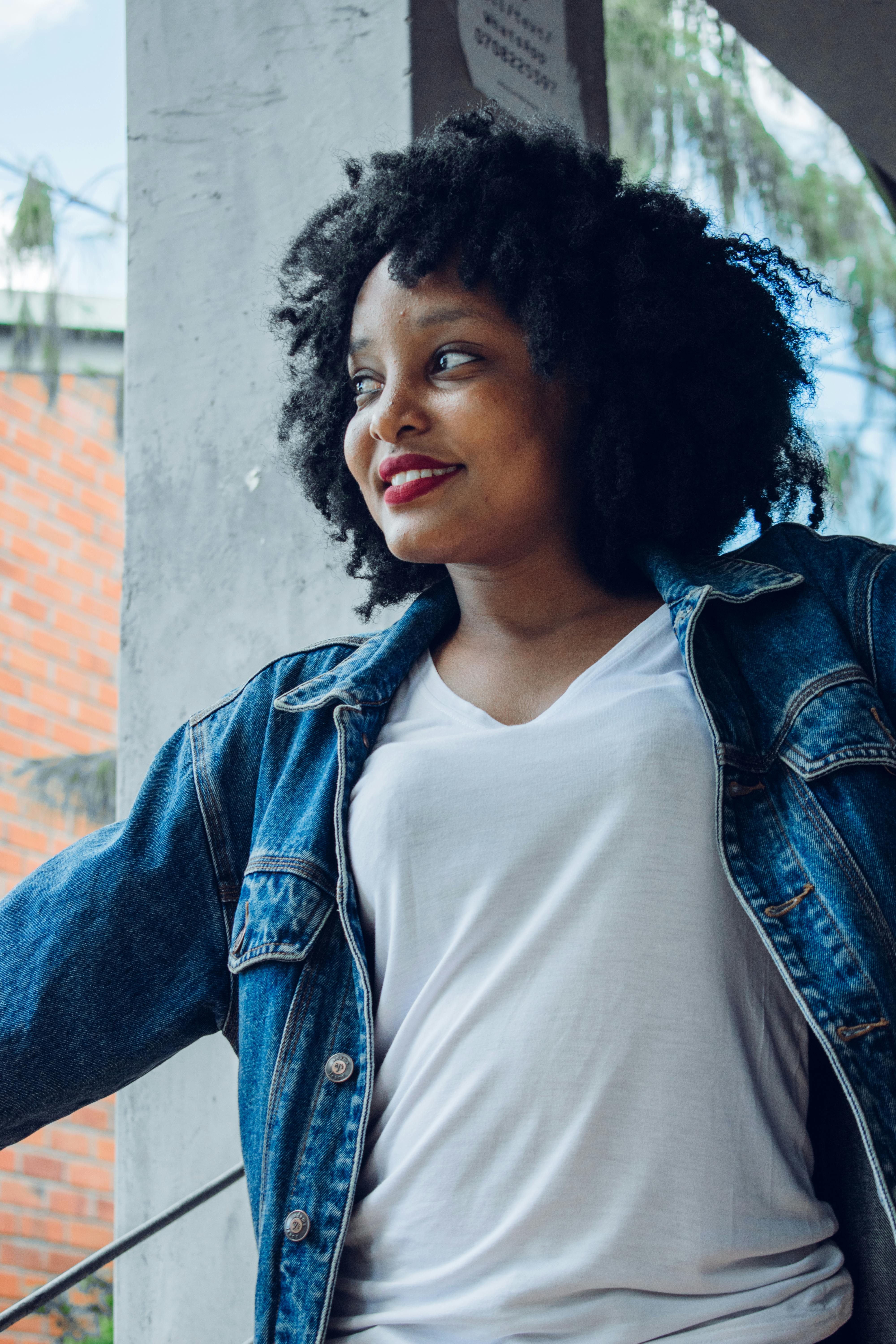Free stock photo of afro hair, fashion, red lipstick