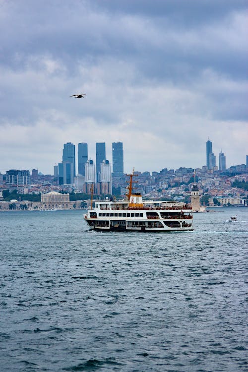 Kostenloses Stock Foto zu bosphorus, fähre, istanbul