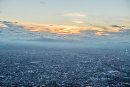 ciudad atardecer