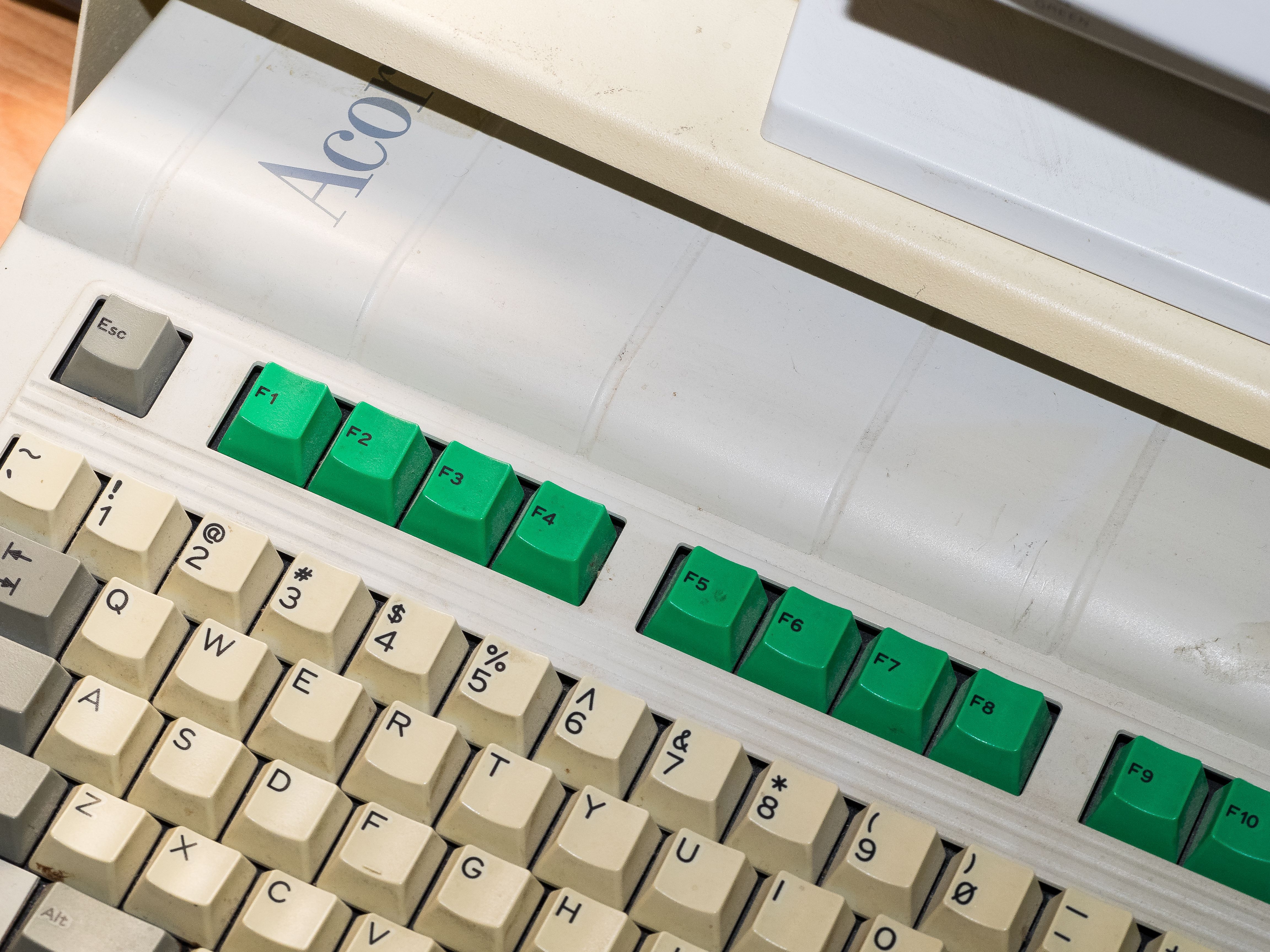MIT Technology Review outlines 10 key AI trends shaping the future — Photo by William Warby on Pexels