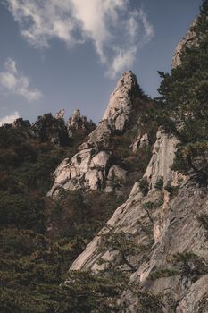 Breathtaking view of rocky peaks and greenery in Seoraksan National Park, South Korea.
