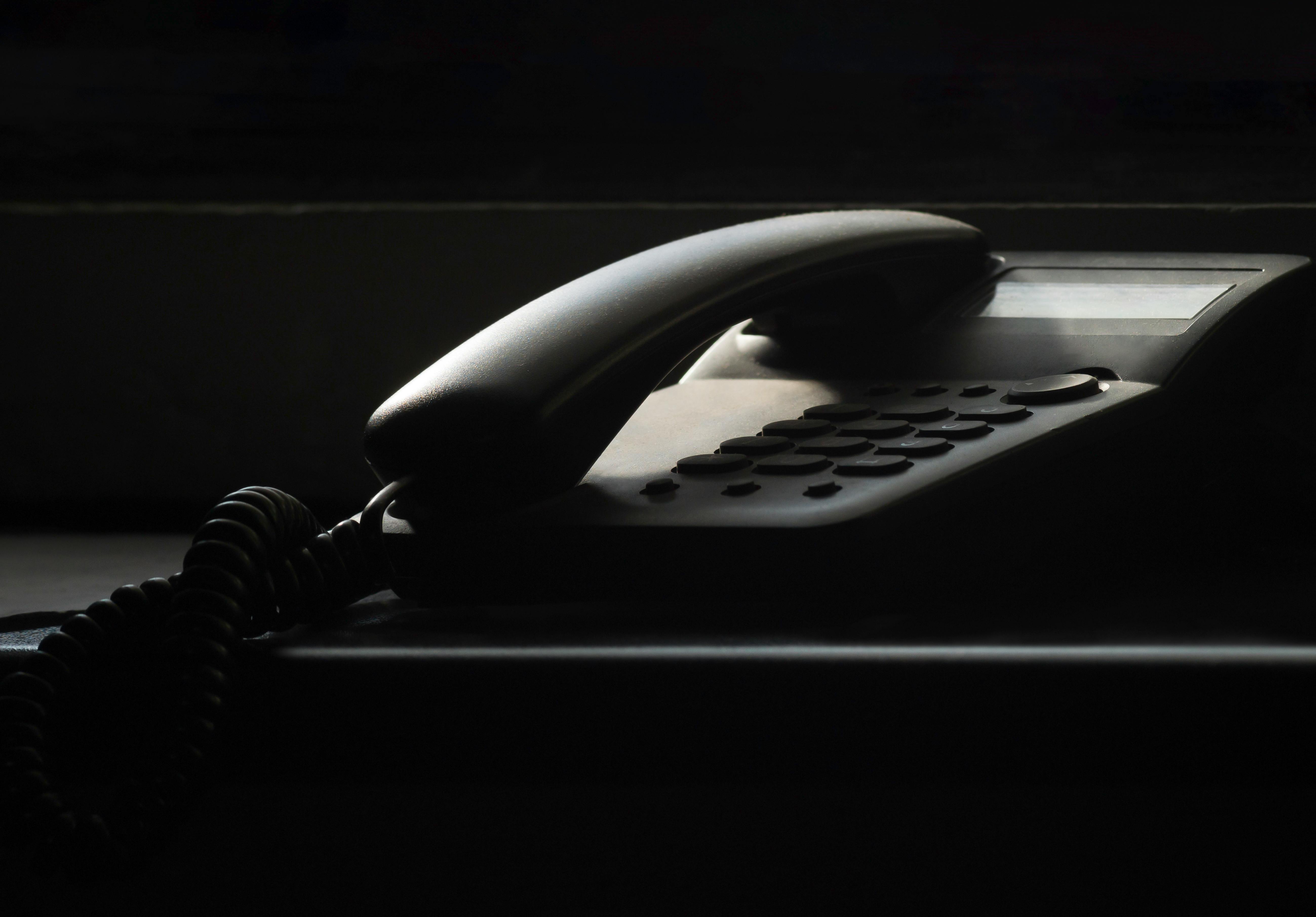 Police tracked every phone nearby is this legal? #tech #privacy #cybersecurity #kimkomando — Photo by tommy picone on Pexels