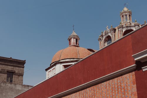 Foto profissional grátis de aparência, arquitectura neogótica, arquitetura