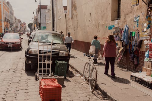 Foto profissional grátis de automóveis, bicicleta, cidade