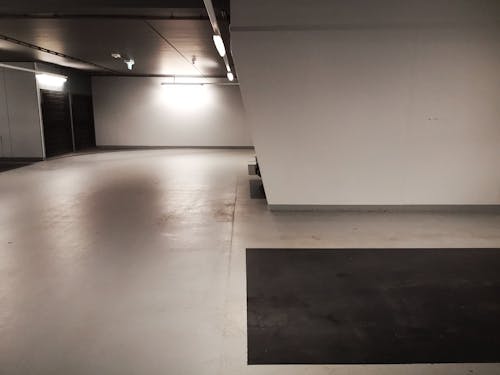 Gratis stockfoto met betonnen vloer, hedendaagse architectuur, ondergrondse garage