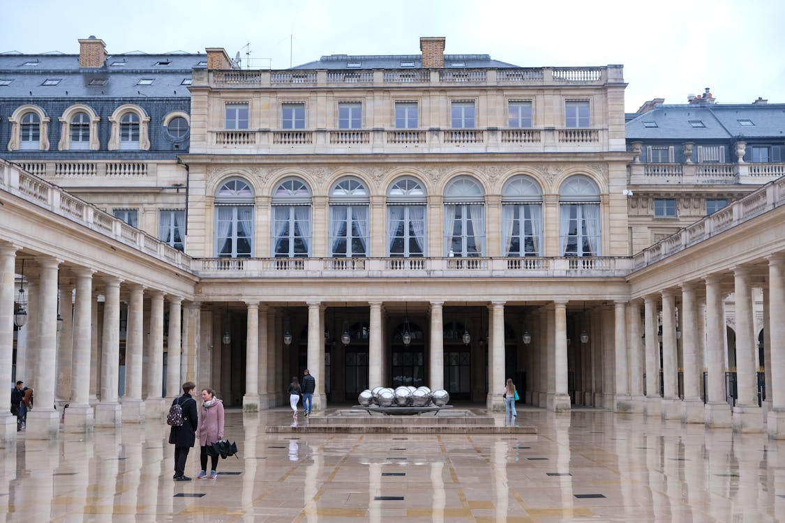 1,284 Palais Royal Paris Jardin Images, Stock Photos, 3D objects