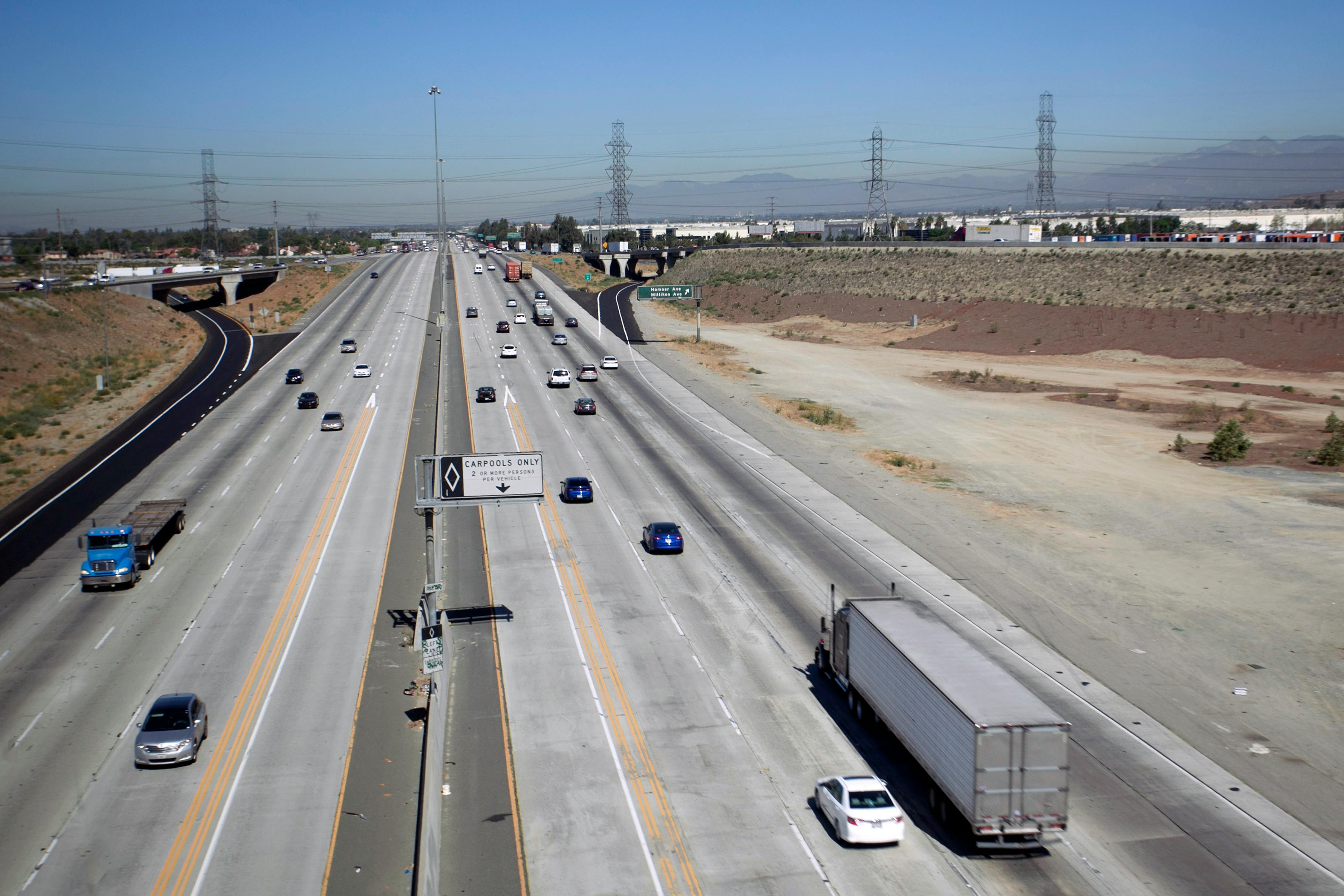 Waymo begins fully autonomous operations with Ojai vehicles in Phoenix — Photo by Jeffry Surianto on Pexels