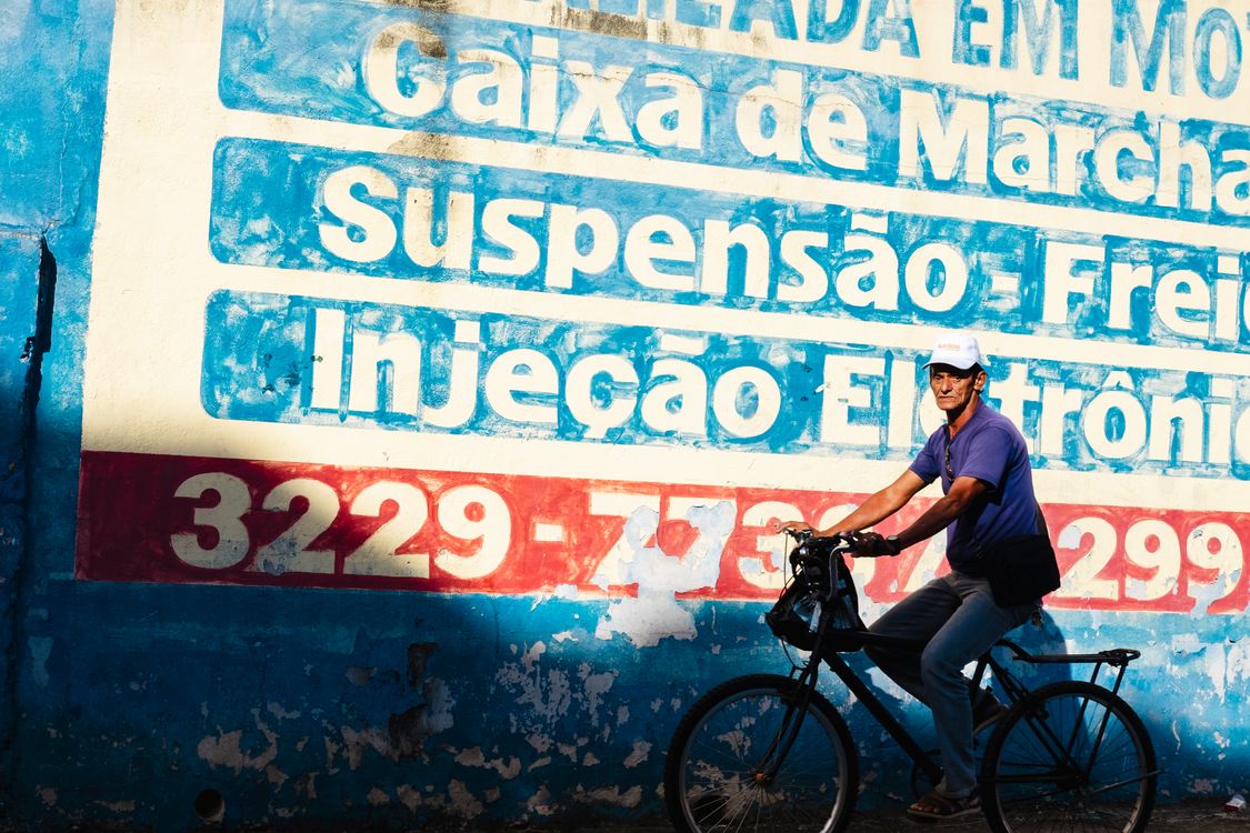¿Puedo asegurar una bicicleta sin licencia del Reino Unido?