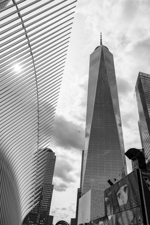 Skyscraper in City in Black and White