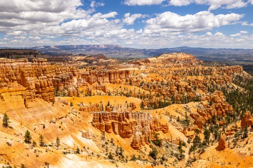 Free Experience the breathtaking vistas of Bryce Canyon National Park, Utah. Stock Photo