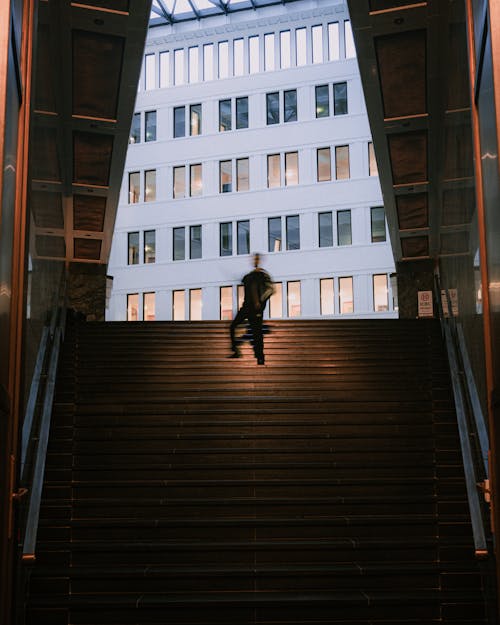 Fotobanka s bezplatnými fotkami na tému Berlín, cestovať, kroky