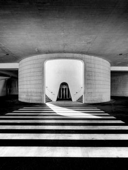 Black and white image of a modern staircase and geometric structures in València.