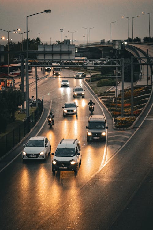 Immagine gratuita di alba, auto, autostrada