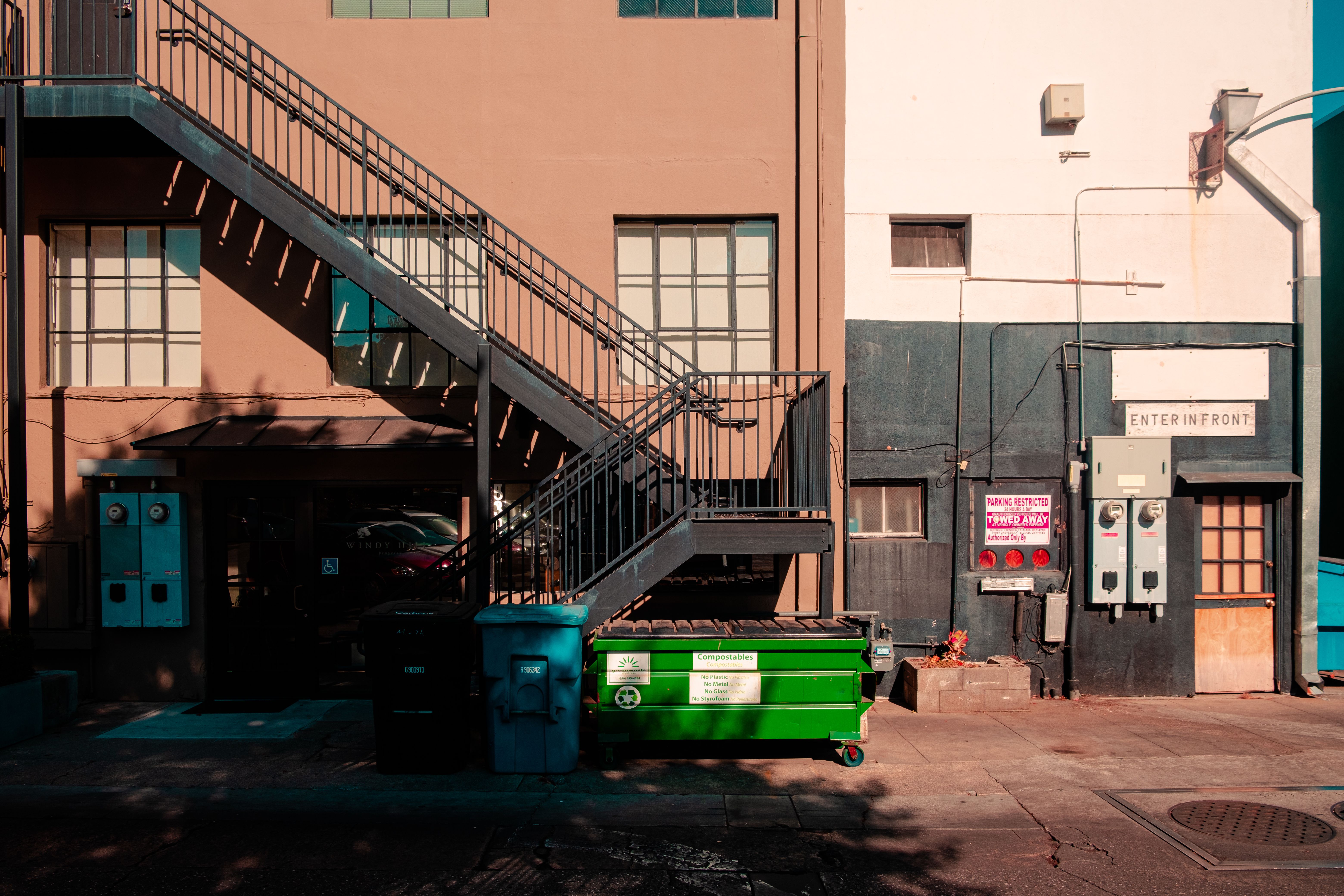 Leafield — movers carrying boxes for a flat move