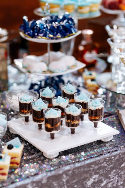 dessert buffet table