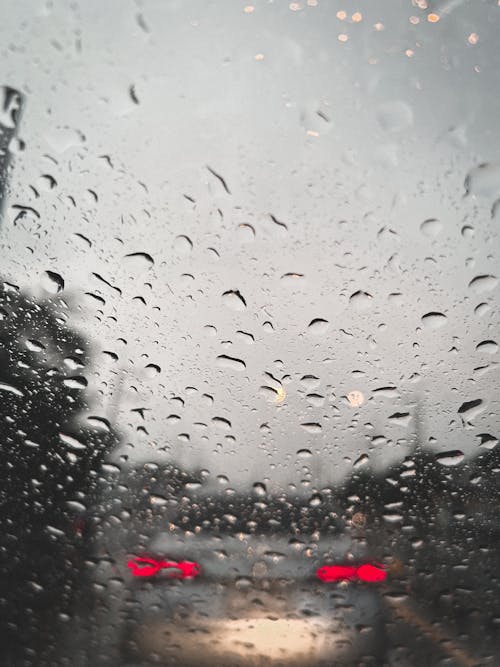 Бесплатное стоковое фото с городской трафик, дождливая ночь, дождь