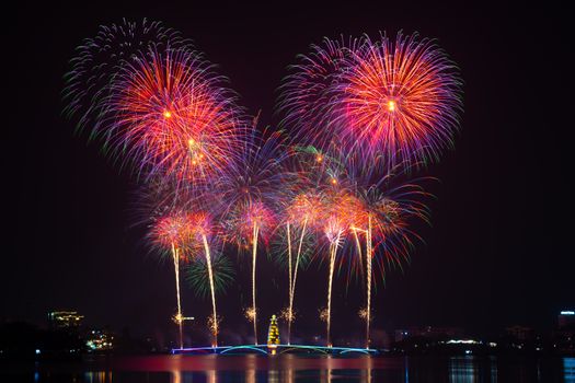Les Grands Feux Fireworks Festival Returns to Ottawa-Gatineau This Summer
