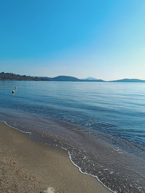 Бесплатное стоковое фото с берег, море, небо