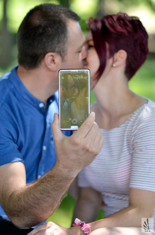 Free Foto profissional grátis de amor, beijando, beijo Stock Photo