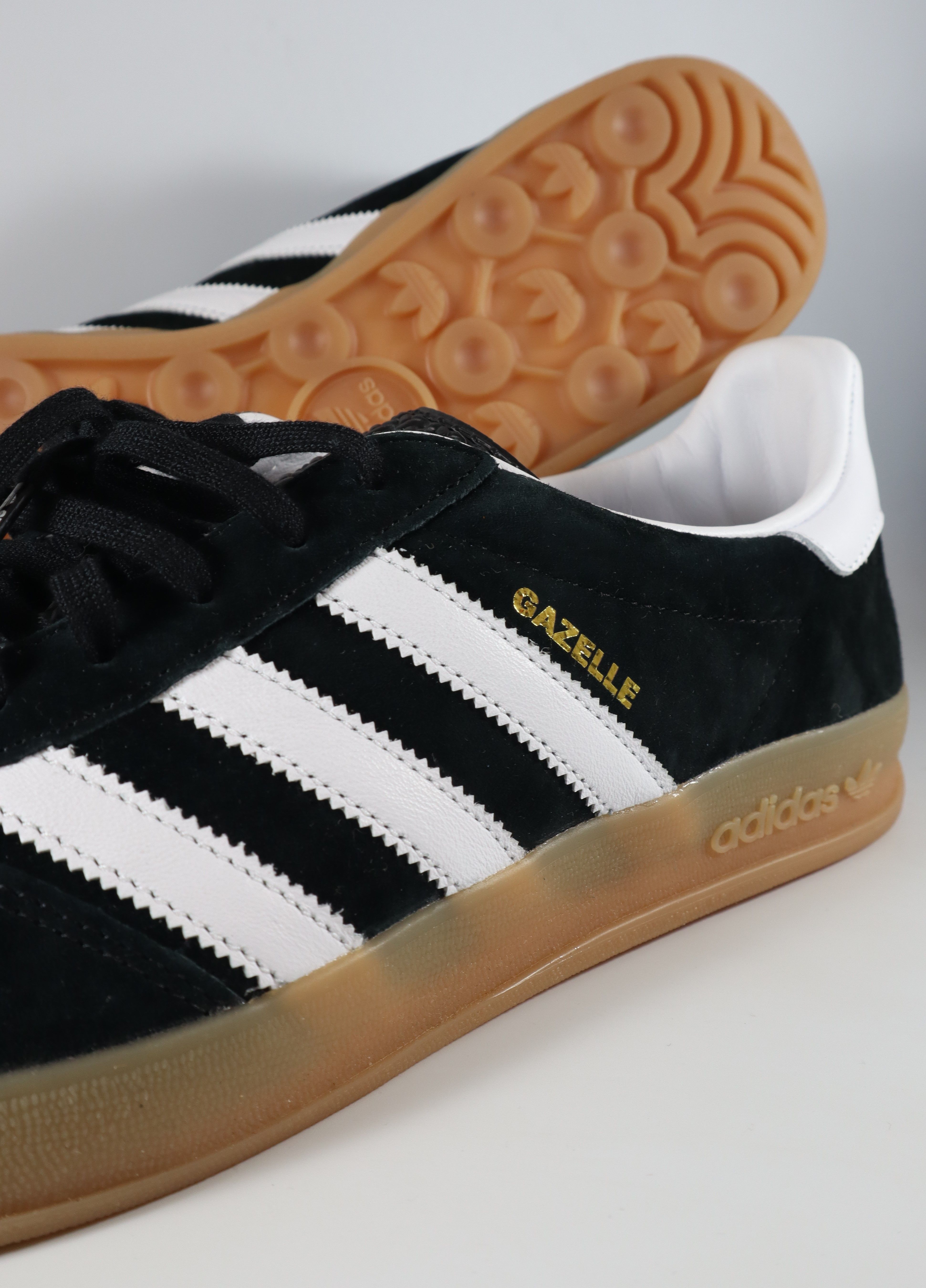 Foto gratuita di abbigliamento abbigliamento sportivo adidas apporre un marchio atletica