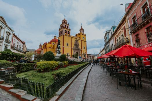 Colorful view of Guanajuato's town square with Basilica of Our Lady of Guanajuato