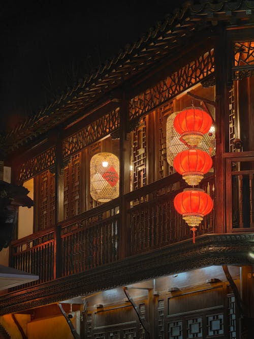 Kostenloses Stock Foto zu beleuchtet, china, chinesische architektur