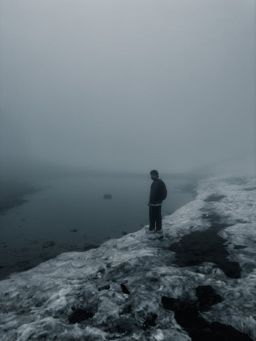 Darmowe zdjęcie z galerii z jezioro, krajobraz, mgła