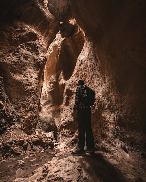 Imagine de stoc gratuită din aventură, explorând, fotografiere verticală