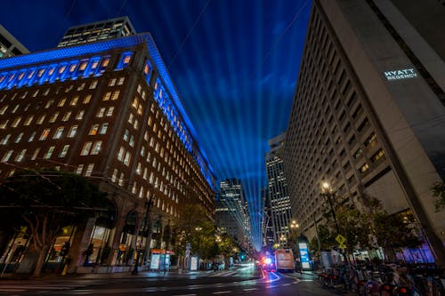 Photos gratuites de bâtiments, citadin, illuminé