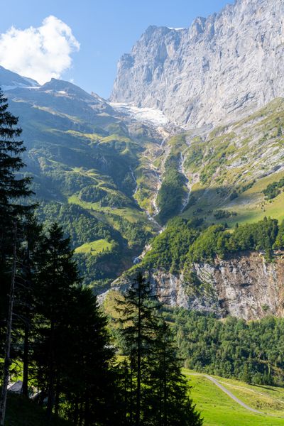 Rocky alpine ridge above a treeline — photo by Saeb Mahajna on Pexels