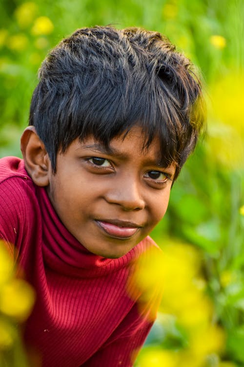 Бесплатное стоковое фото с вертикальный выстрел, индийский мальчик, лето