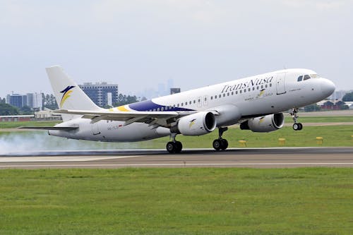 Foto d'estoc gratuïta de a320, aeroport, airbus