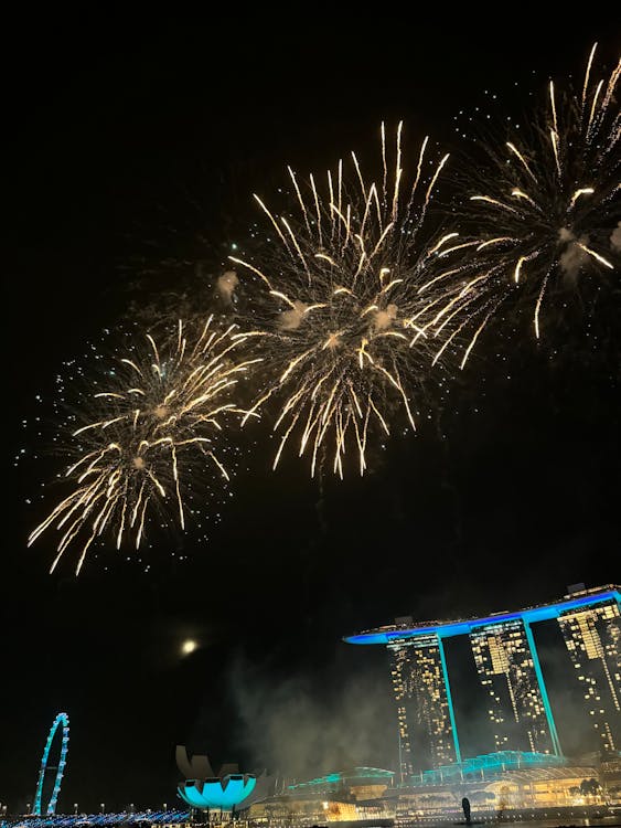 Fotos de stock gratuitas de espectáculo de fuegos artificiales, feliz año nuevo, fuegos artificiales